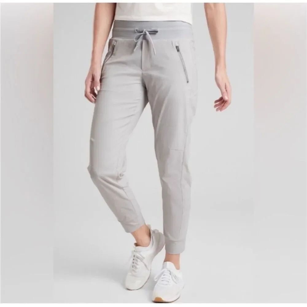 Athleta Trekkie North Jogger Pants Size 12 Gray/Silver